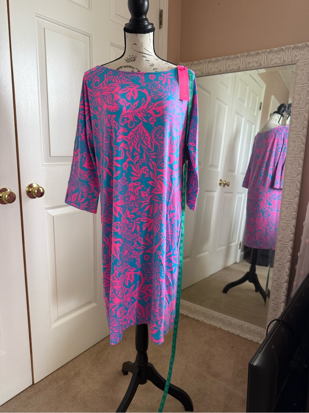 NWT Braedyn chilly Lilly dress